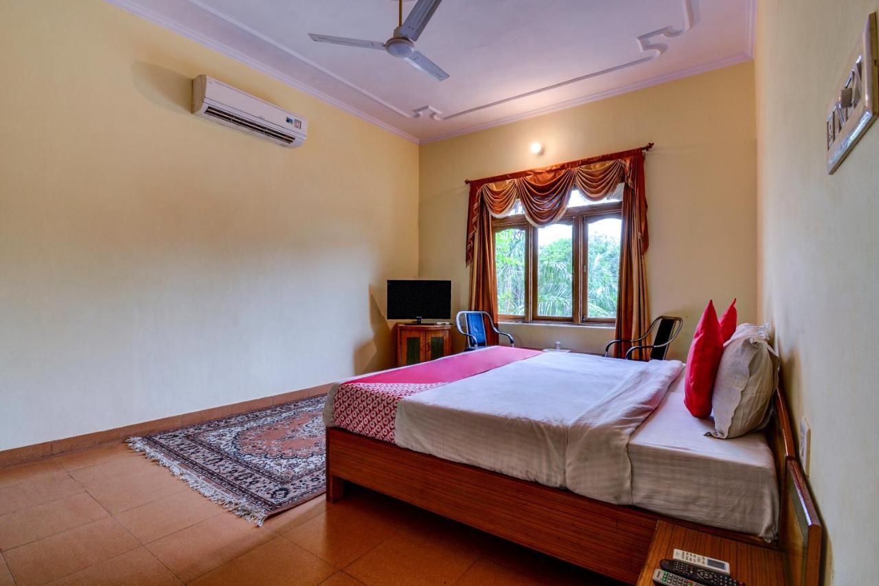 Ranthambhore Vilas Hotel Савай Мадхопур Екстериор снимка