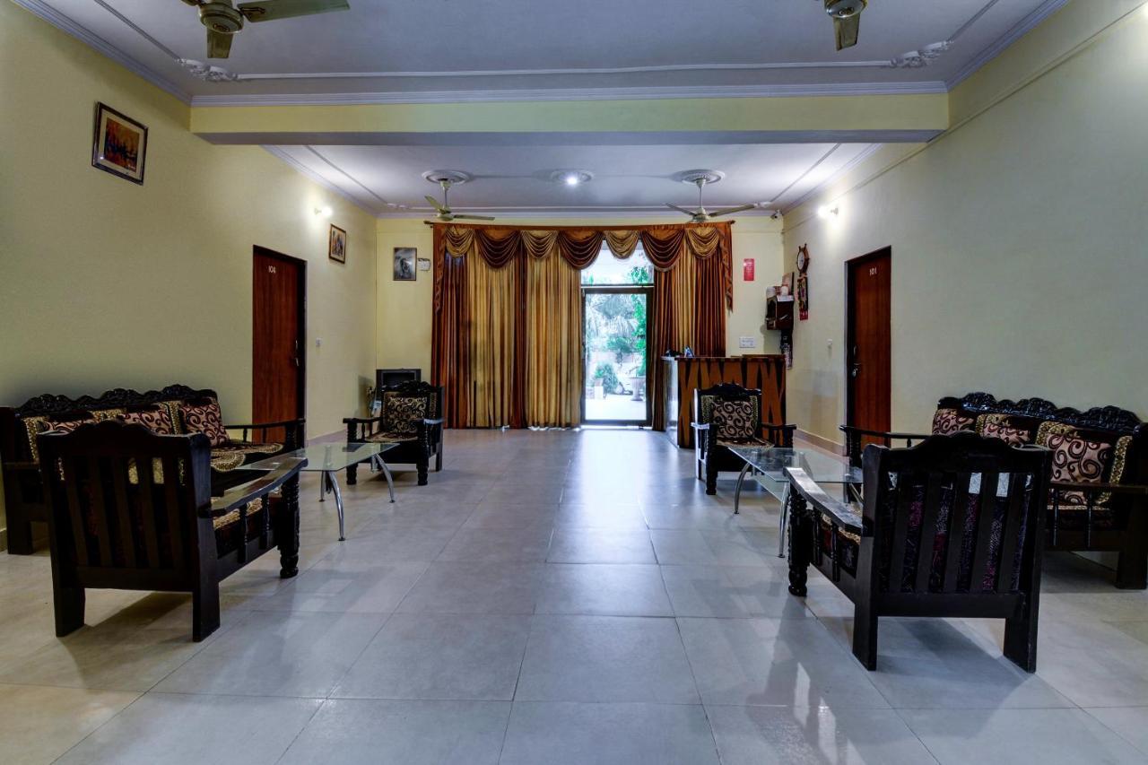 Ranthambhore Vilas Hotel Савай Мадхопур Екстериор снимка